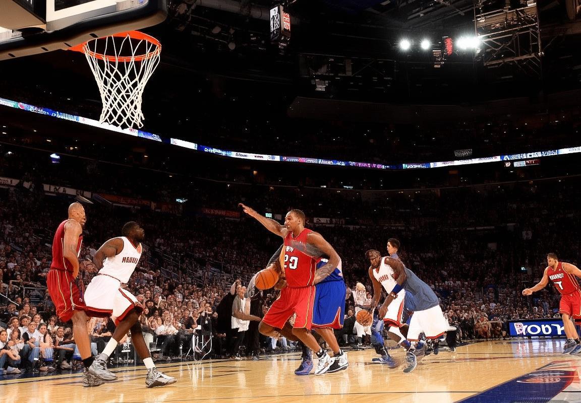 2015年迈阿密热火VS纽约尼克斯：经典巅峰对决回顾(图4)