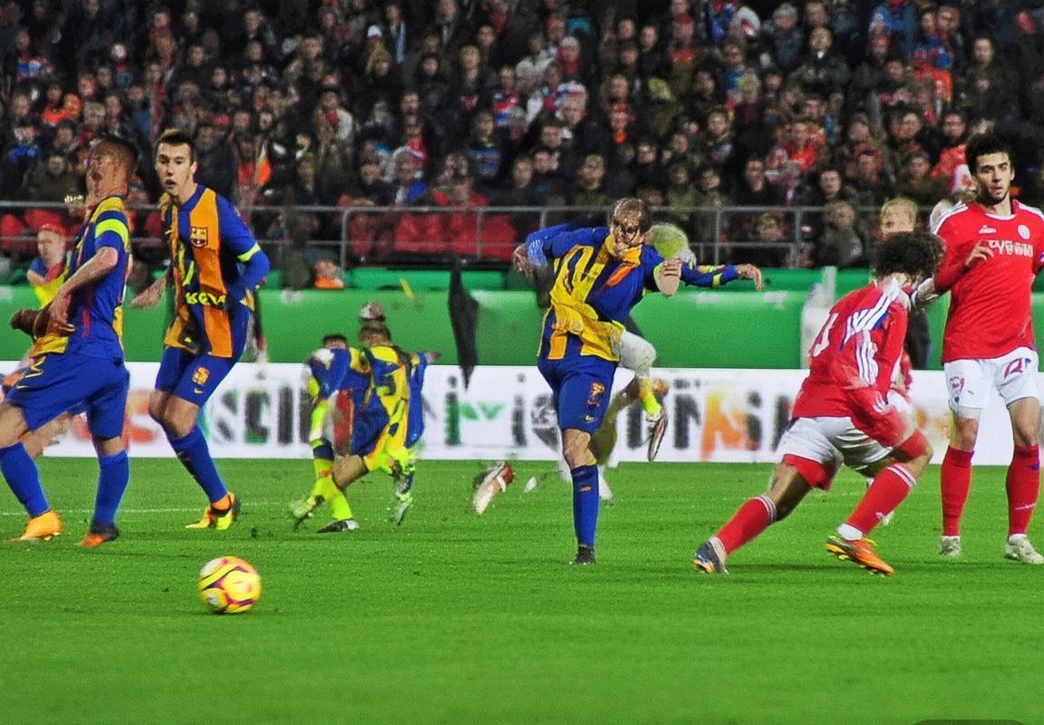 巴萨vs塞尔塔：伤病与反击的西甲对决分析(图3)